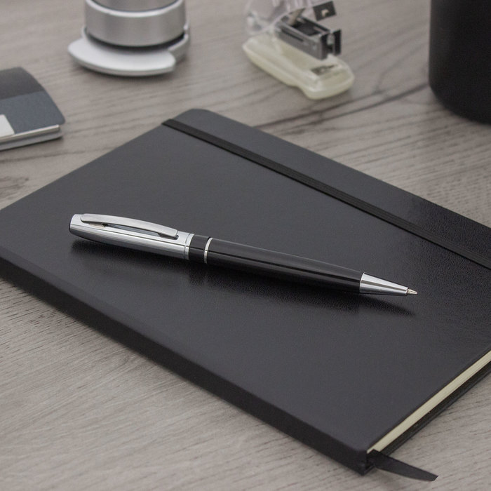 alt__promocional_publicitario_boligrafo_BP308-contexto-2