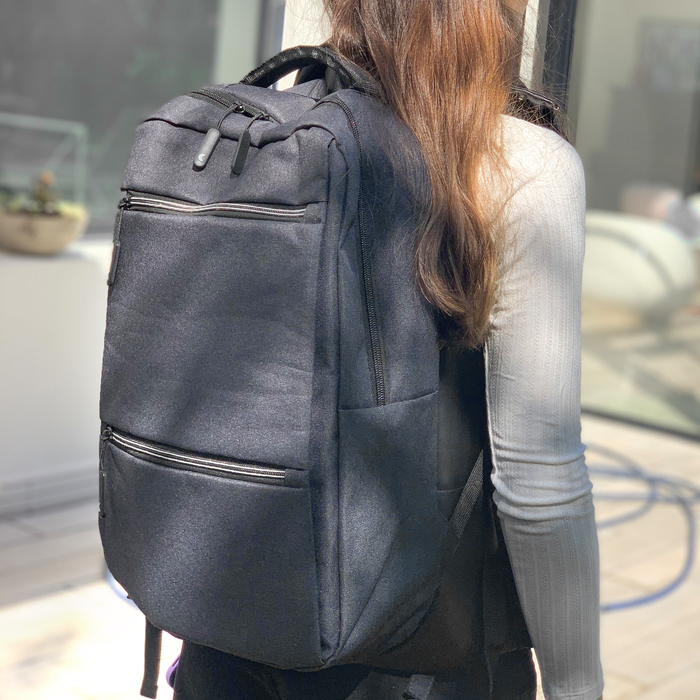 alt_promocional_publicitario_mochila_K3_contexto_1