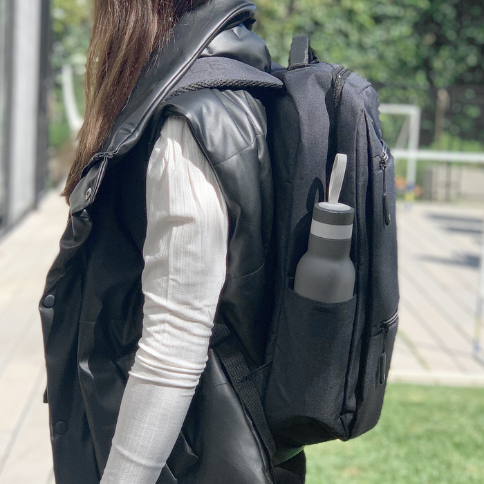 alt_promocional_publicitario_mochila_K3_contexto_2