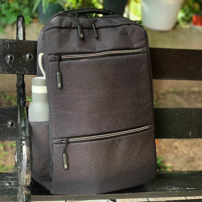 alt_promocional_publicitario_mochila_K3_contexto_3