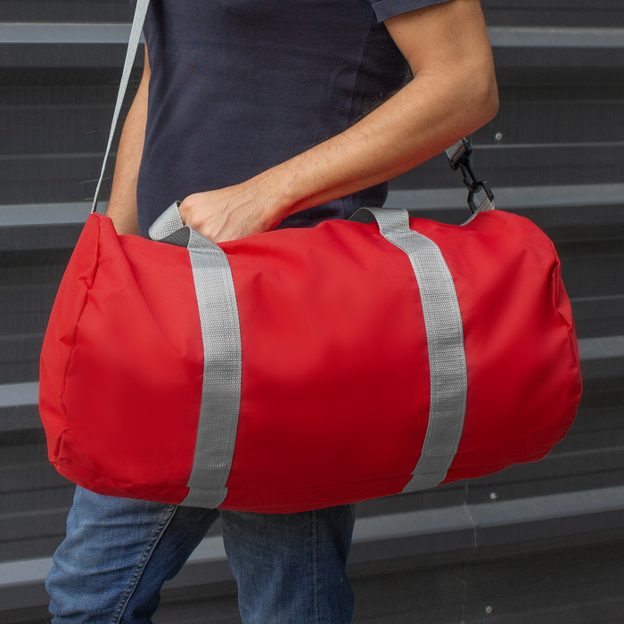 alt__promocional_publicitario_bolso_azul_C554_rojo_contexto
