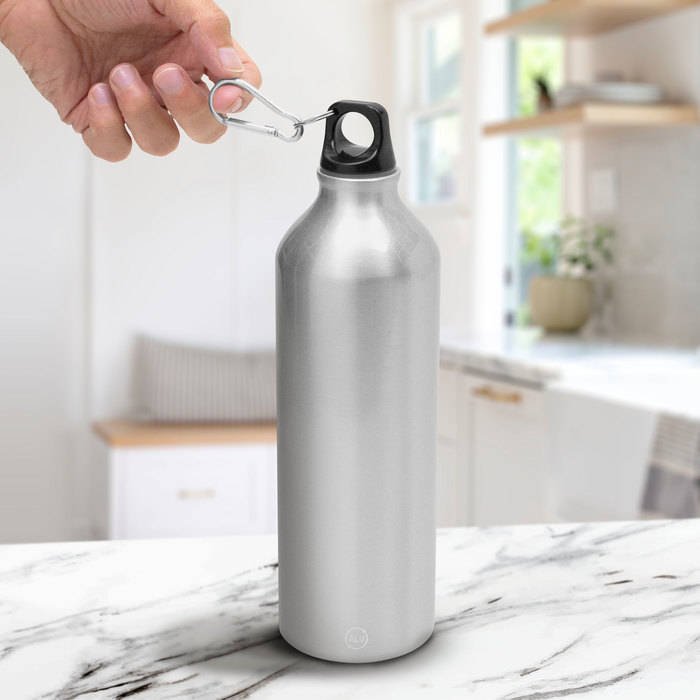 alt_promocional_publicitario_Botella_Aluminio_Reciclado_T747_plata_contexto