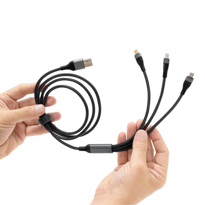 alt_promocional_publicitario_cable_cargador_EC773_mano