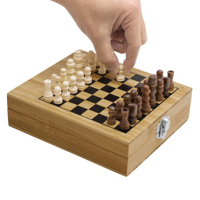 alt_promocional_publicitario_ajedrez_set_cartas_poker_EN25_mano_1