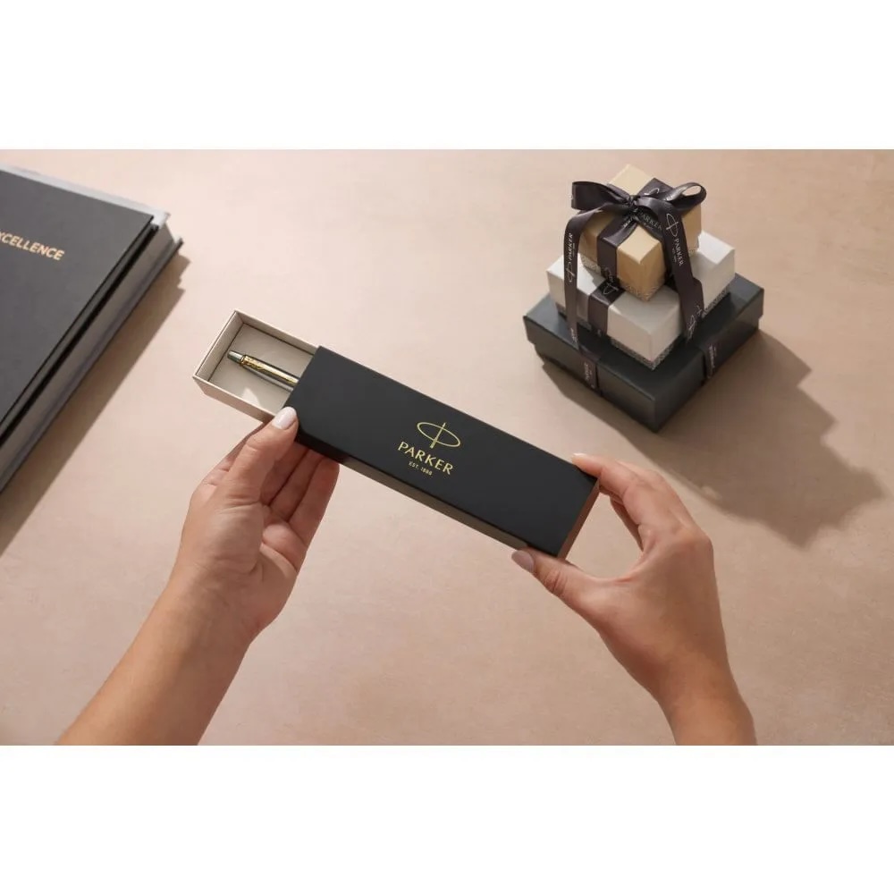 Bolígrafo Jotter Parker acero inoxidable acabado oro