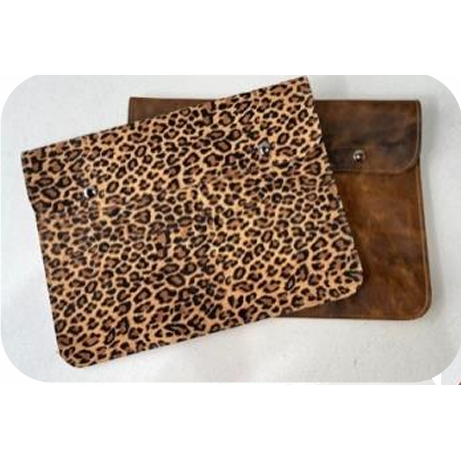 Funda Notebook Clásica CUERO